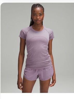 Lululemon Swiftly Tech Short-Sleeve Shirt 2.0 - Size 10